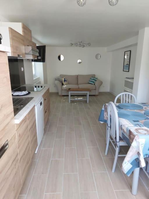 T2 A Benodet Avec Jardin Chez Charlotte & Jose Apartment Bagian luar foto